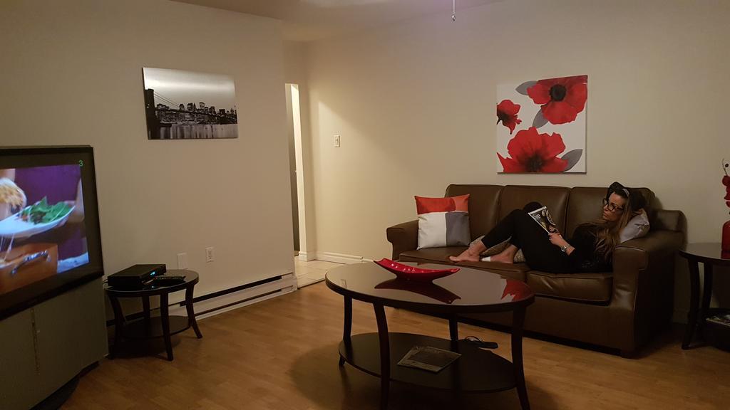 Three-Bedroom Apartment Sweet #6 By Amazing Property Rentals Gatineau Ngoại thất bức ảnh